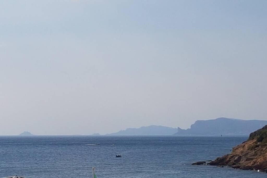 T2 Magnifique Vue Mer Panoramique Six-Fours-les-Plages Exterior foto